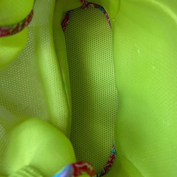 VERA BRADLEY Citrine Paisley in Paradise Mesh Drawstring Backpack Lined - Picture 9 of 9